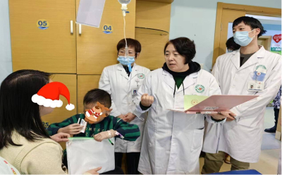 上海市儿童医院专家团队，守护儿童健康的坚实后盾