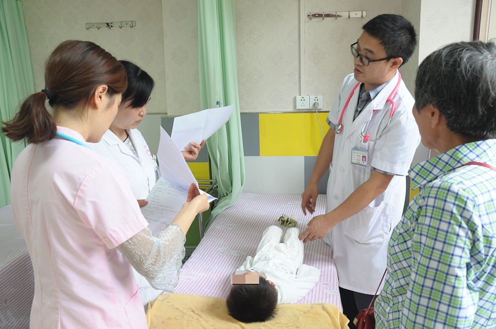 省儿保医院骨科专家——守护儿童健康的坚强后盾