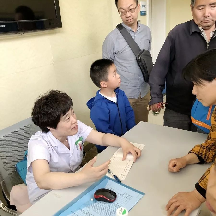 上海市儿童医院哮喘专家团队，专业诊疗与关怀的典范