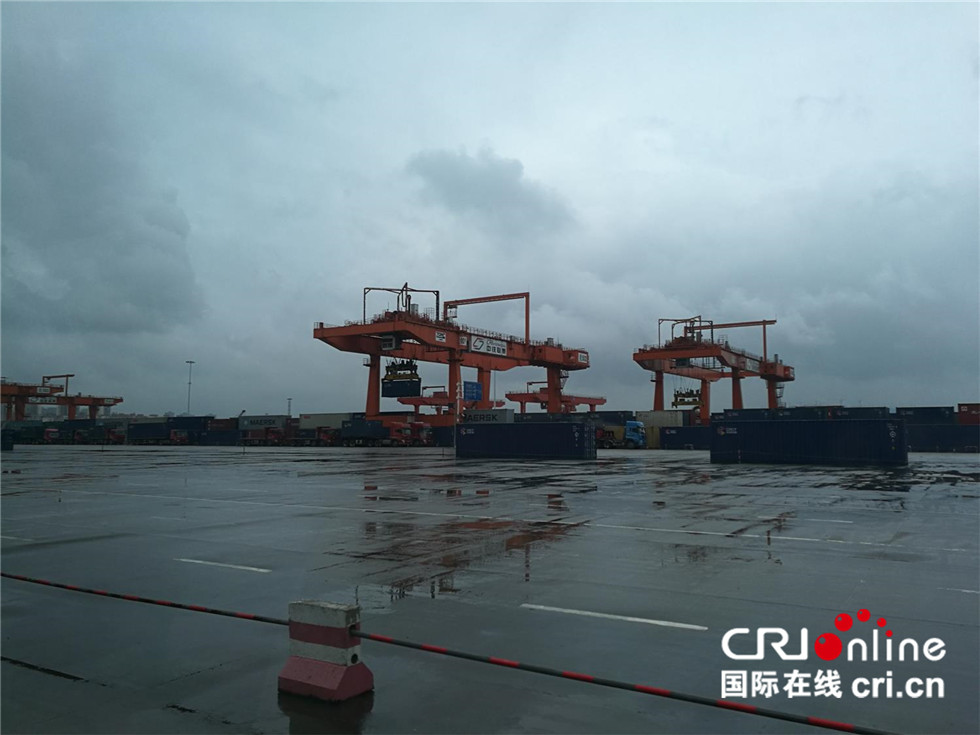 新长江航运，引领中国内河航运进入新时代