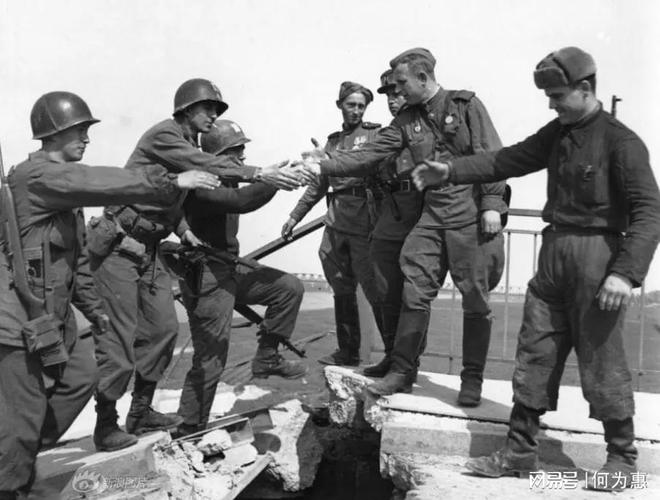 美国二战伞兵靴，历史、特点与影响