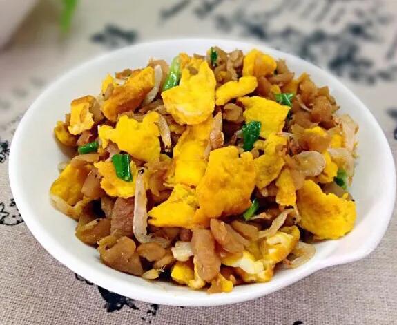鸡蛋花的烹饪之道，如何炒出美味鸡蛋花