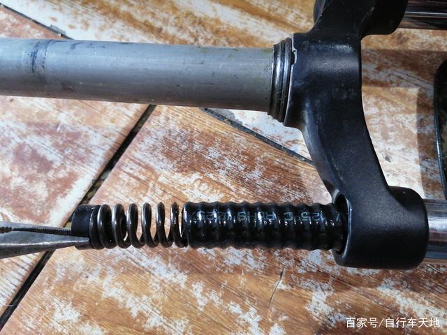 老前叉拆解，探索古老器械的奥秘