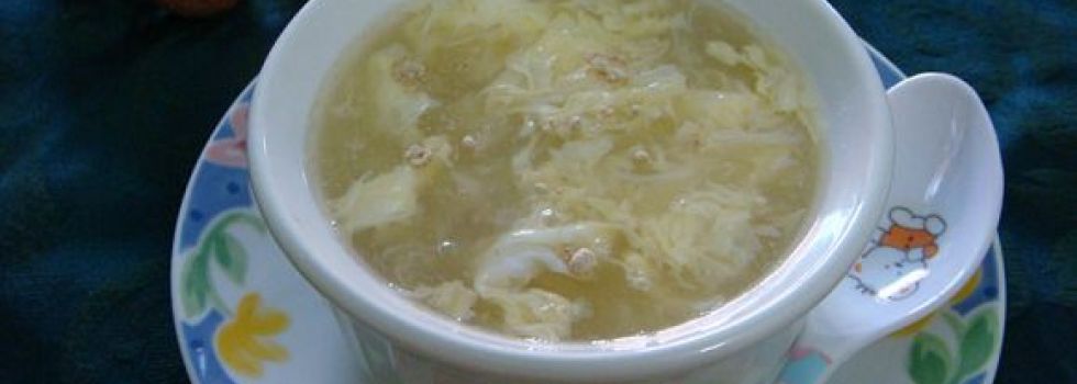 鸡肉蛋花汤，一道家常美味汤品的制作与品味