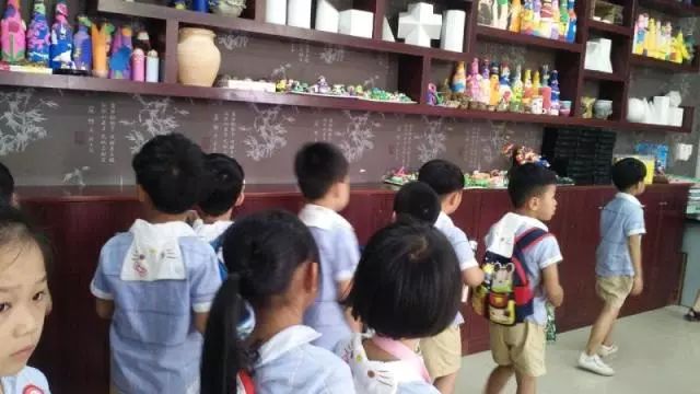 亿童幼儿情景美术，探索与创新的幼教之旅