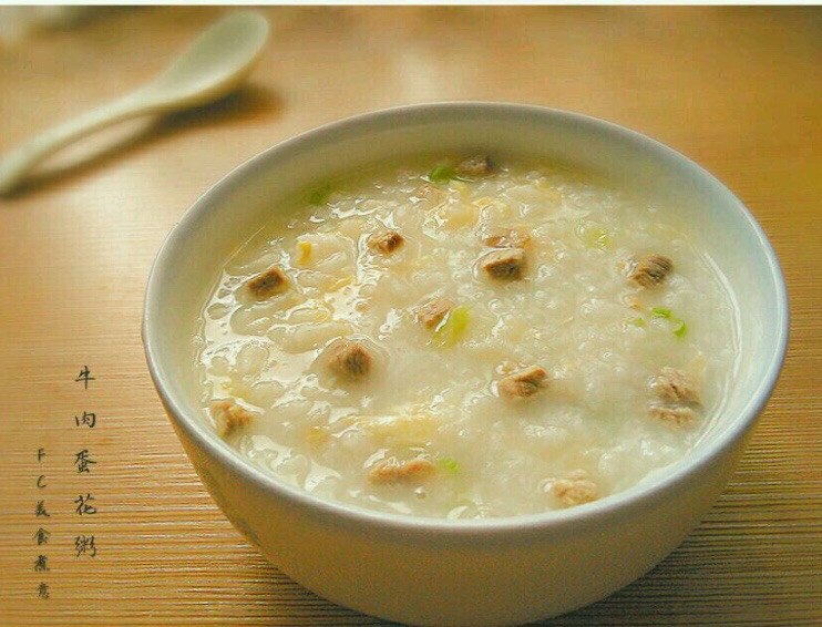 牛肉蛋花粥做法，美味粥品轻松制作