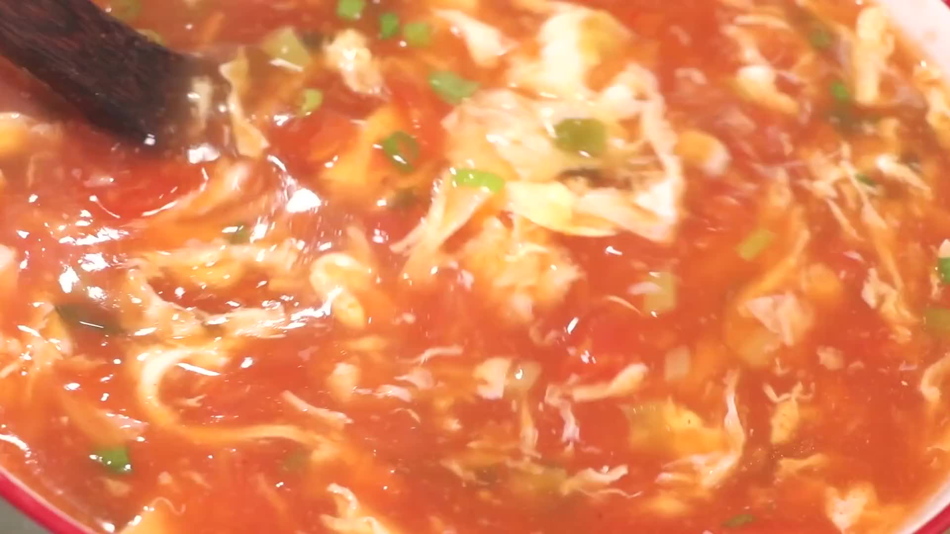 酸辣番茄蛋花汤，一道美味与健康并存的佳肴