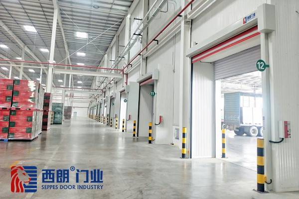 自动门与快速门，现代物流与工业自动化的理想选择
