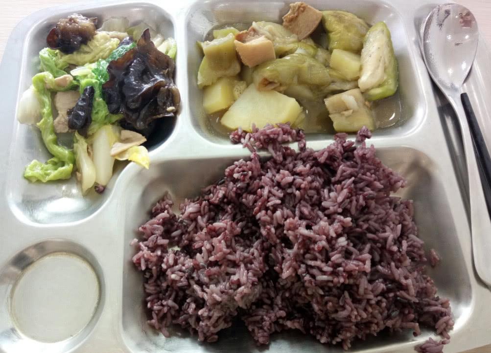 水果蛋花羹，美味与健康共舞