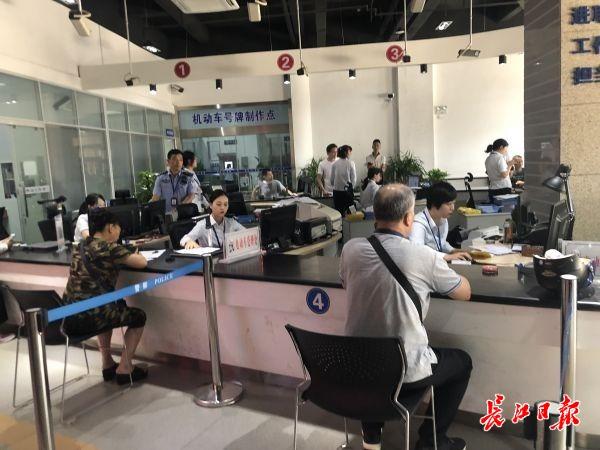 保单首期发票的重要性及其相关事项解析